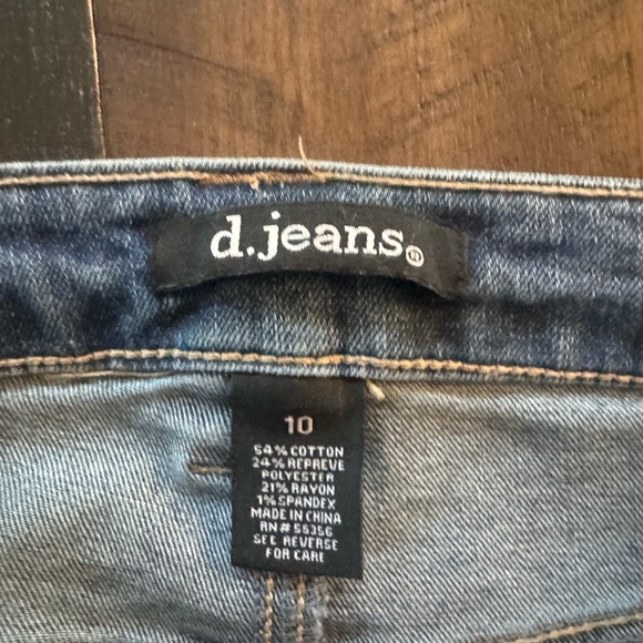Flare Jeans by D. Jeans. Size 10. - Picture 7 of 7